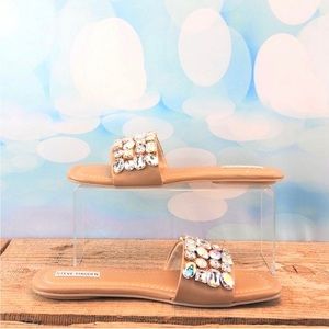 STEVE MADDEN – Clear Rhinestone, slide shoes, tan, size 10